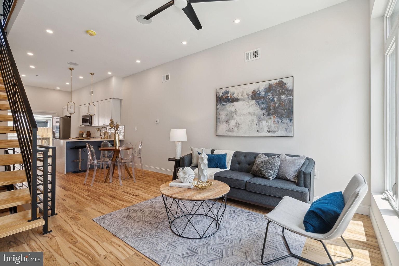 1821 McClellan St project by Skywide