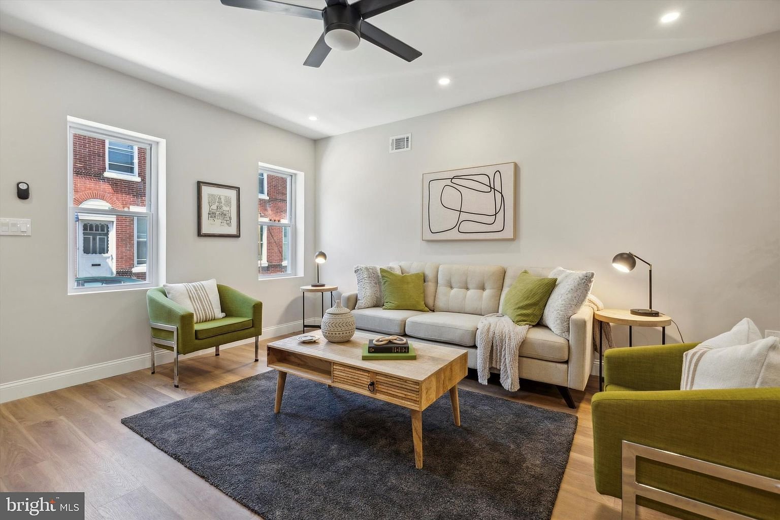 4525 Smick St project feature