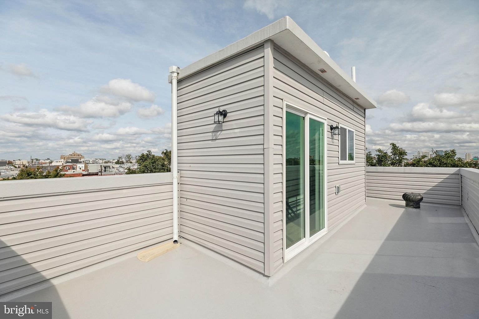 124 Mercy St completed project